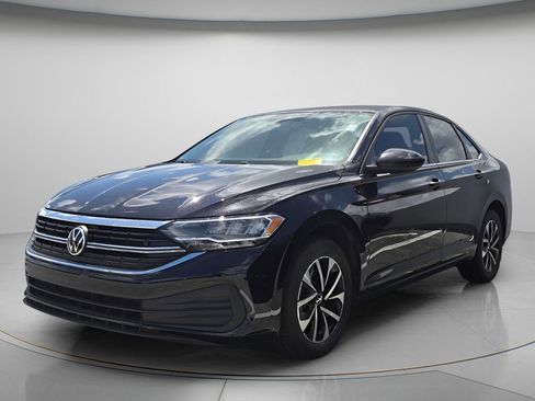 Used 2022 Volkswagen Jetta S w/ IQ.Drive Package image 4