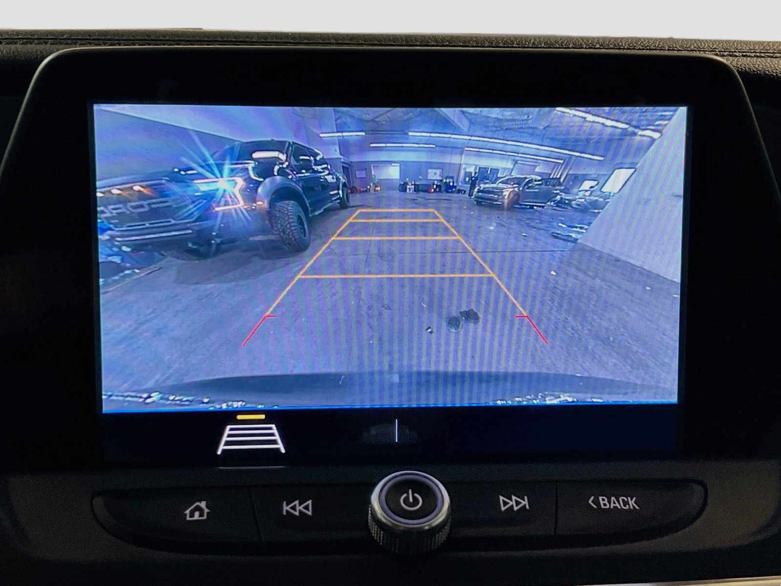 Used 2020 Chevrolet Blazer LT AWD/4WD image 9