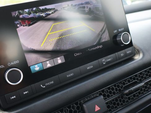 Used 2025 Honda HR-V LX image 27