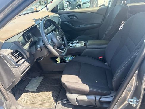 Used 2023 Nissan Rogue S FWD image 5