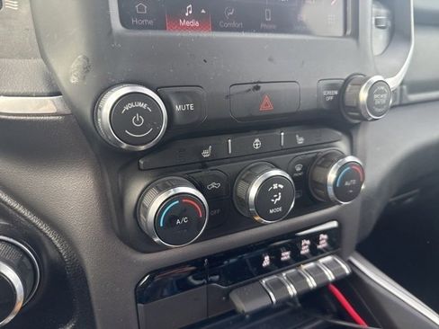 Used 2022 RAM 1500 Big Horn w/ Night Edition image 24