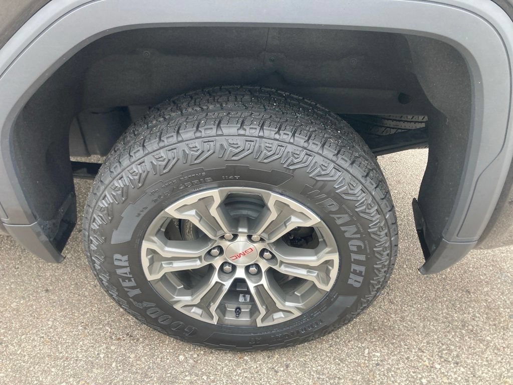 Certified 2020 GMC Sierra 1500 SLE w/ SLE Value Package AWD/4WD image 9