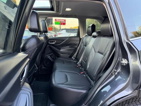 Used 2019 Subaru Forester Limited w/ Popular Package #3 AWD/4WD image 11