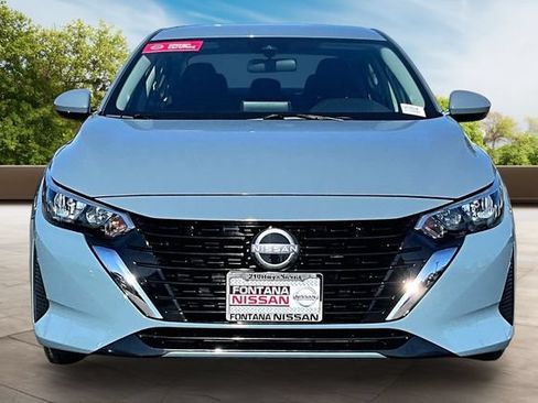 Certified 2025 Nissan Sentra SV FWD image 2