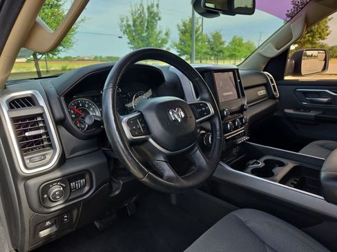 Used 2019 RAM 1500 Big Horn RWD image 2