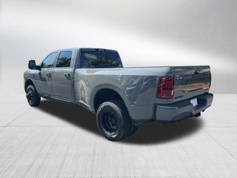 New 2026 RAM 3500 Laramie AWD/4WD image 7