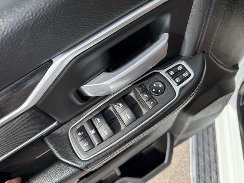 Used 2024 RAM 2500 Big Horn image 12