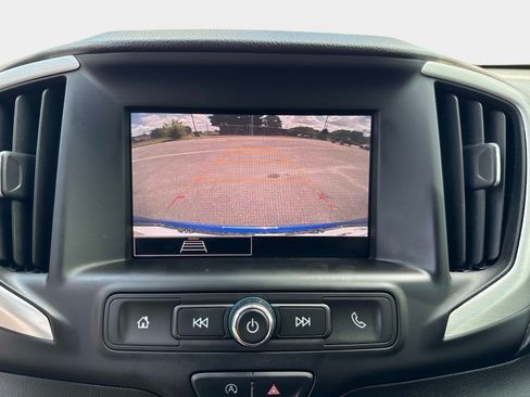 Used 2024 GMC Terrain SLE w/ Driver Convenience Package FWD image 25