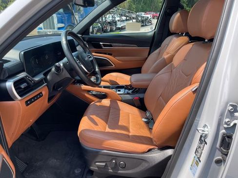 Used 2024 Kia Telluride EX X-Line image 43