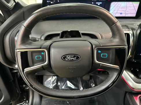 Used 2025 Ford Expedition Platinum w/ Stealth Performance Package AWD/4WD image 13