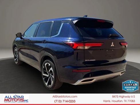Used 2024 Mitsubishi Outlander SE AWD/4WD image 3