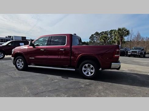 Used 2022 RAM 1500 Laramie AWD/4WD image 28