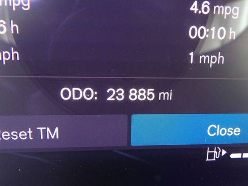 Certified 2024 Volvo XC90 B5 Plus image 20