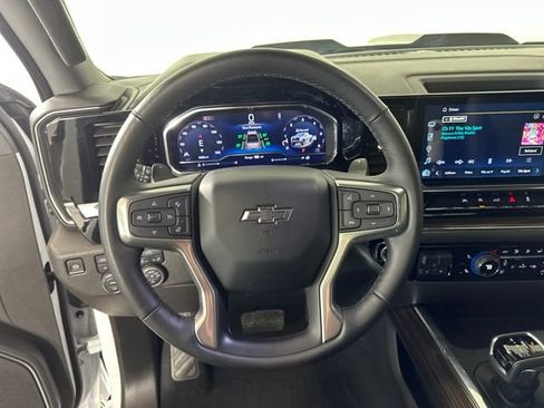 Used 2024 Chevrolet Silverado 1500 LT Trail Boss w/ Protection Package image 14