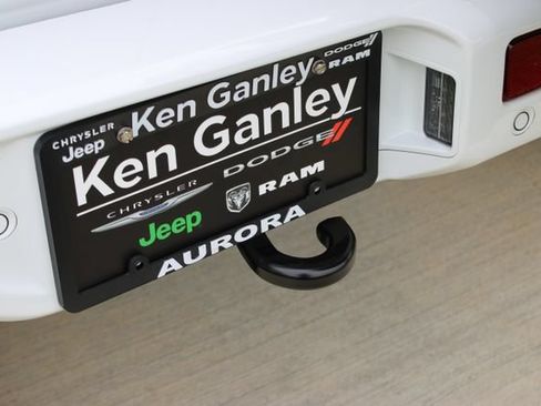 Used 2023 Jeep Wrangler Unlimited Sahara AWD/4WD image 35