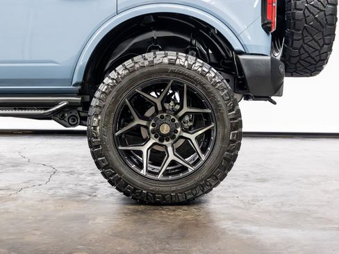 Used 2023 Ford Bronco Outer Banks AWD/4WD image 14