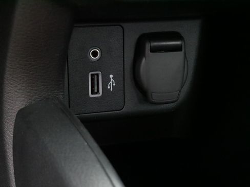 Used 2024 Nissan Versa S w/ Trunk Package FWD image 28