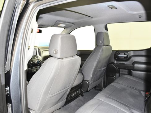 Used 2022 Chevrolet Silverado 1500 LT AWD/4WD image 50