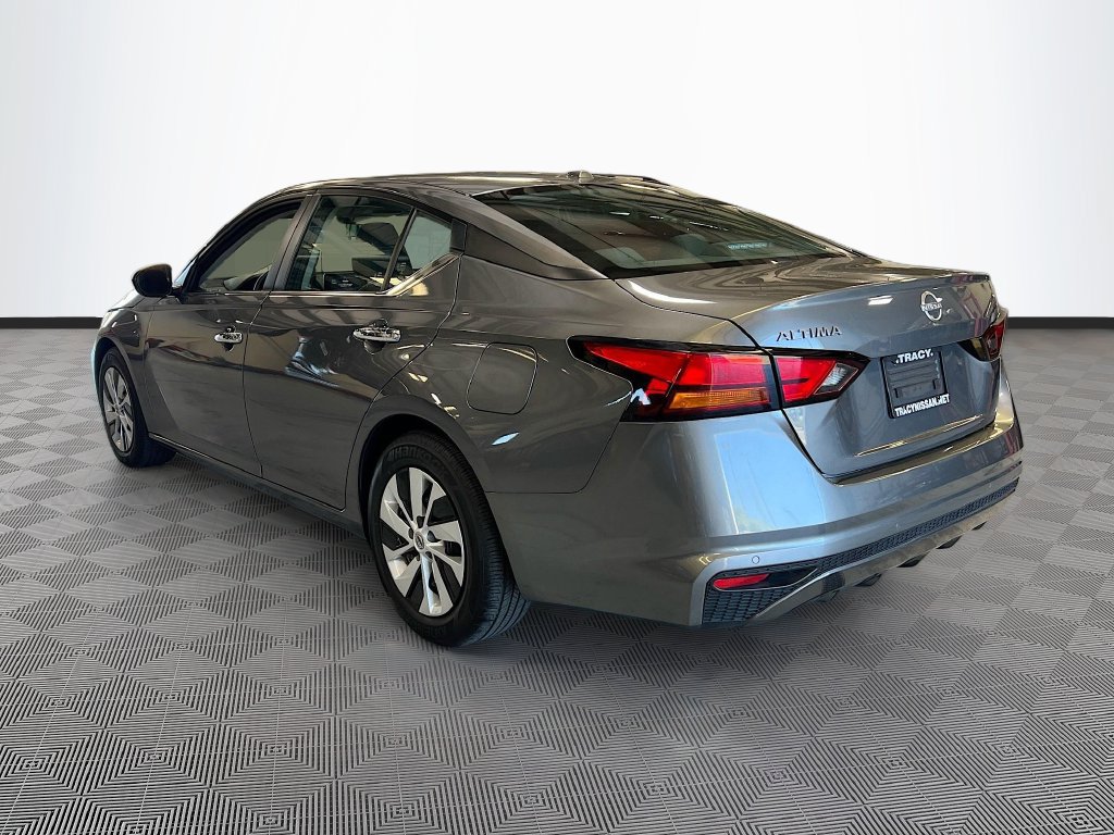 Used 2025 Nissan Altima 2.5 S FWD image 5