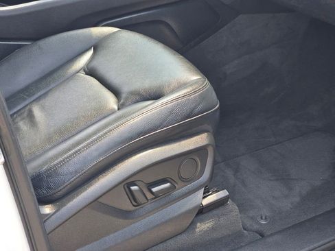 Used 2019 Audi Q7 3.0T Premium Plus image 6