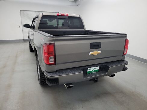 Used 2017 Chevrolet Silverado 1500 LTZ Z71 AWD/4WD image 6