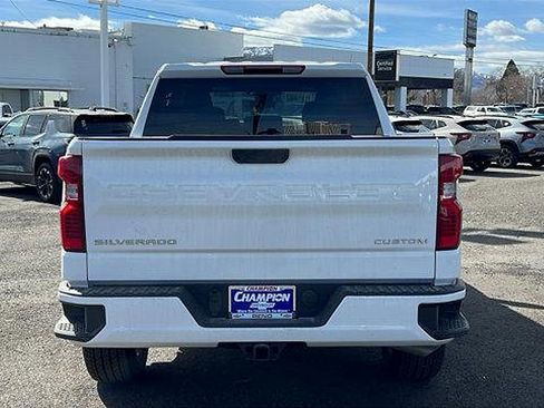New 2026 Chevrolet Silverado 1500 Custom image 6