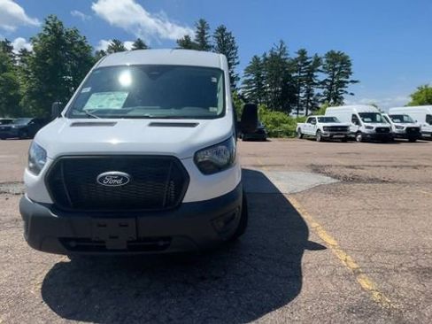 New 2026 Ford Transit 250 148 Medium Roof Extended AWD image 3