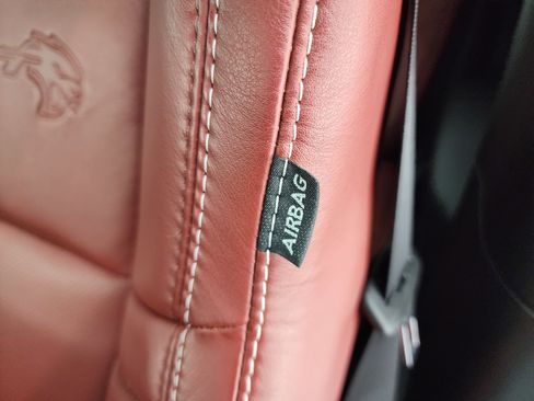 Used 2019 Dodge Challenger SRT Hellcat Redeye image 42