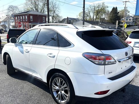 Used 2013 Lexus RX 450h AWD w/ Navigation Pkg image 4