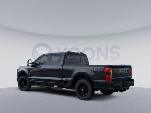 New 2026 Ford F250 Lariat w/ Black Appearance Package image 5