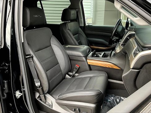 Used 2019 GMC Yukon Denali w/ Open Road Package image 7