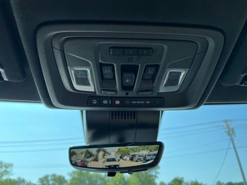 Used 2024 GMC Sierra 2500 Denali Ultimate image 27