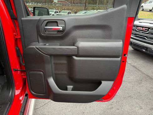 Used 2023 Chevrolet Silverado 1500 Custom image 20