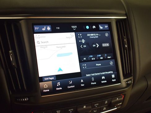 Certified 2023 Maserati Levante GT AWD/4WD image 32