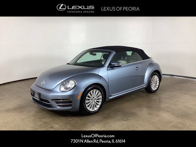 Used 2019 Volkswagen Beetle 2.0T FWD image 1