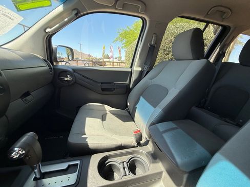 Used 2012 Nissan Xterra X RWD image 10