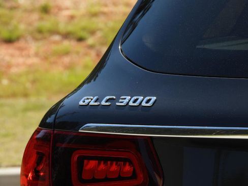 Used 2020 Mercedes-Benz GLC 300 image 10