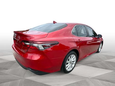 Used 2024 Toyota Camry LE FWD image 8