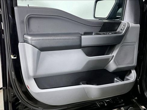 Certified 2022 Ford F150 XLT w/ Equipment Group 302A High image 18