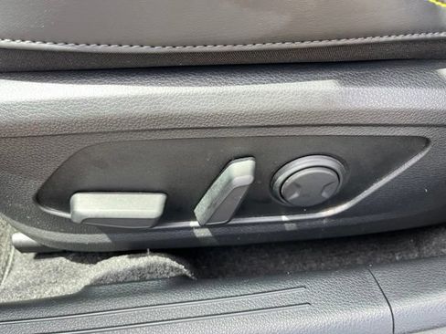 Certified 2025 Kia K5 GT FWD image 20