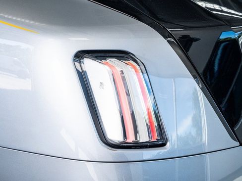 Used 2024 Rolls-Royce Spectre w/ Spectre Launch Package image 26