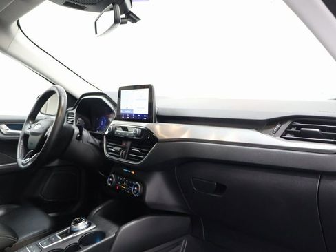 Used 2021 Ford Escape Titanium w/ Class II Trailer Tow Package image 23