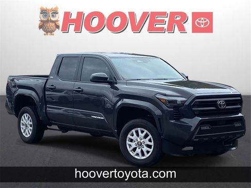 Used 2024 Toyota Tacoma SR5 image 1
