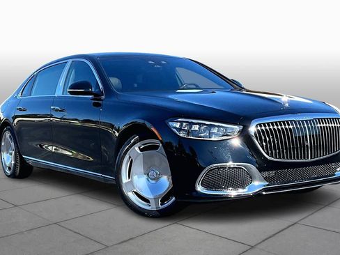 Certified 2024 Mercedes-Benz Maybach S 580 4MATIC image 3