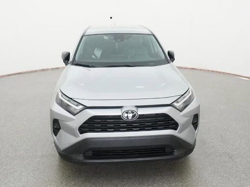 New 2025 Toyota RAV4 LE image 2