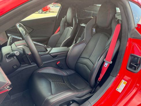 Used 2025 Chevrolet Corvette E-Ray w/ Stealth Interior Trim Package AWD/4WD image 25