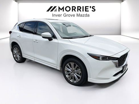 Used 2023 MAZDA CX-5 Signature AWD/4WD image 3