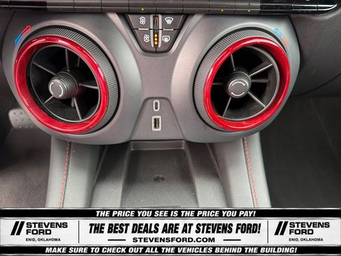 Used 2025 Chevrolet Blazer RS FWD image 25