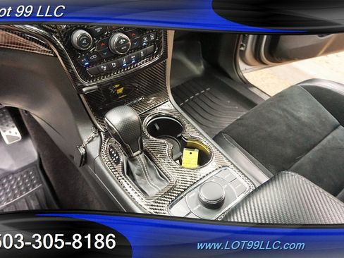 Used 2017 Jeep Grand Cherokee SRT AWD/4WD image 23