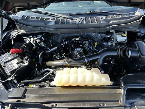 Used 2022 Ford F150 XLT w/ Equipment Group 302A High image 19